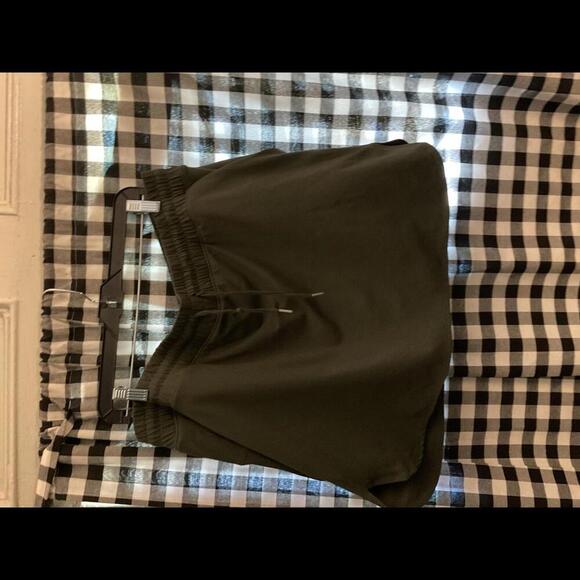 Rachel Zoe Green Skort Size XL - Picture 2 of 8